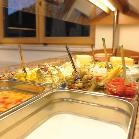 Gaestehaus Standardhaus Saalbach-Hinterglemm Bagian luar foto