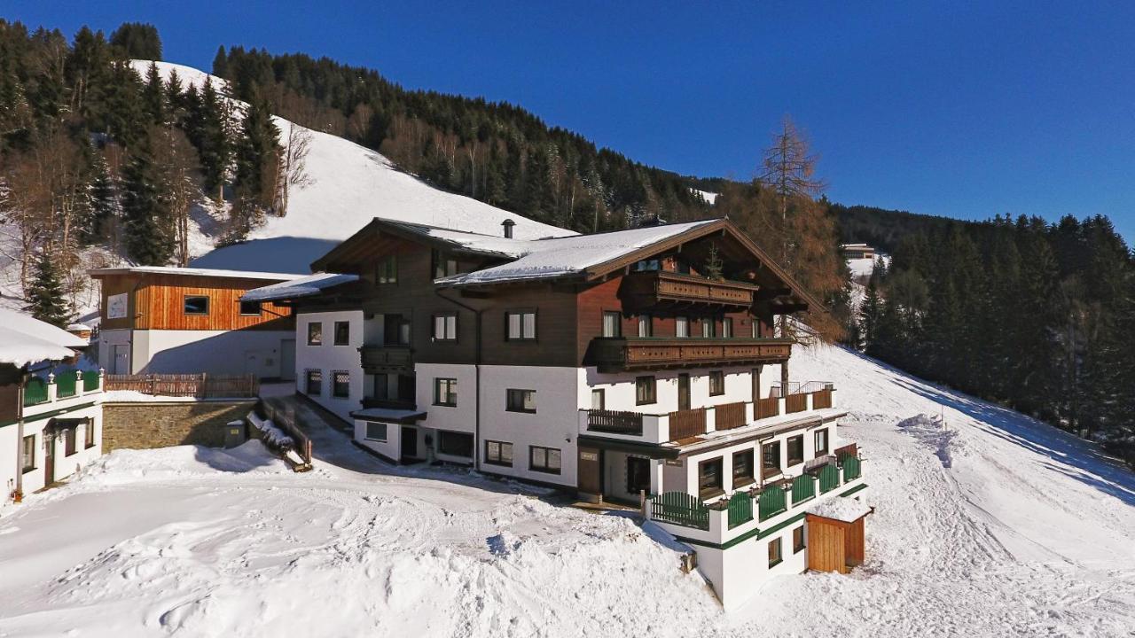Gaestehaus Standardhaus Saalbach-Hinterglemm Bagian luar foto