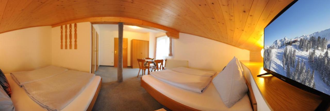 Gaestehaus Standardhaus Saalbach-Hinterglemm Bagian luar foto