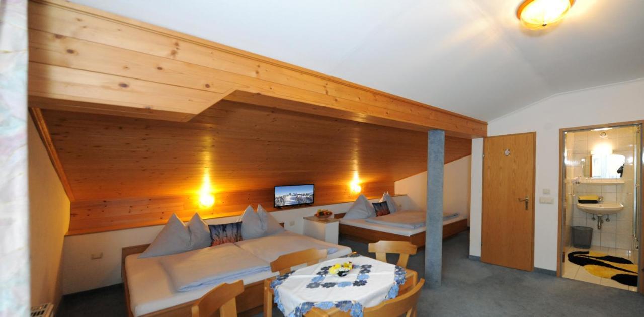 Gaestehaus Standardhaus Saalbach-Hinterglemm Bagian luar foto