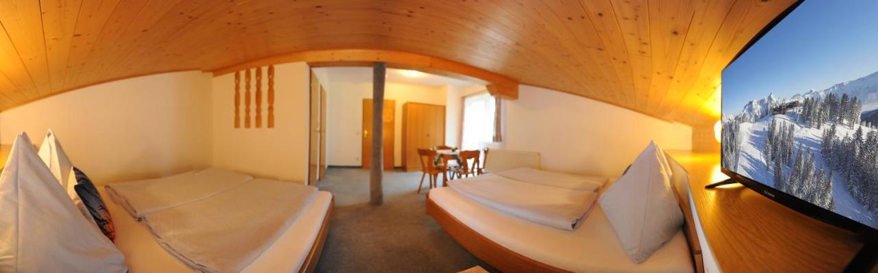 Gaestehaus Standardhaus Saalbach-Hinterglemm Bagian luar foto